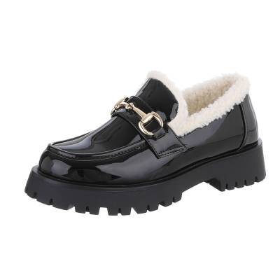 Loafers for women in black