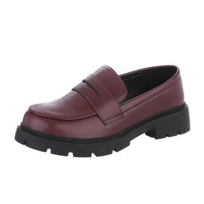 Loafers for women in wine-red