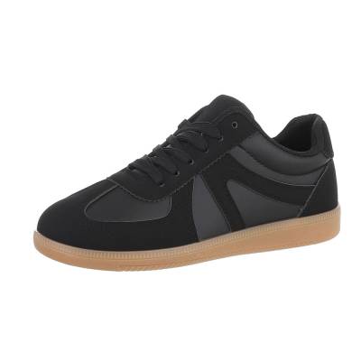 Low-top sneakers for women in black