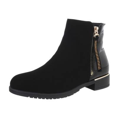 Flat ankle boots for women in black